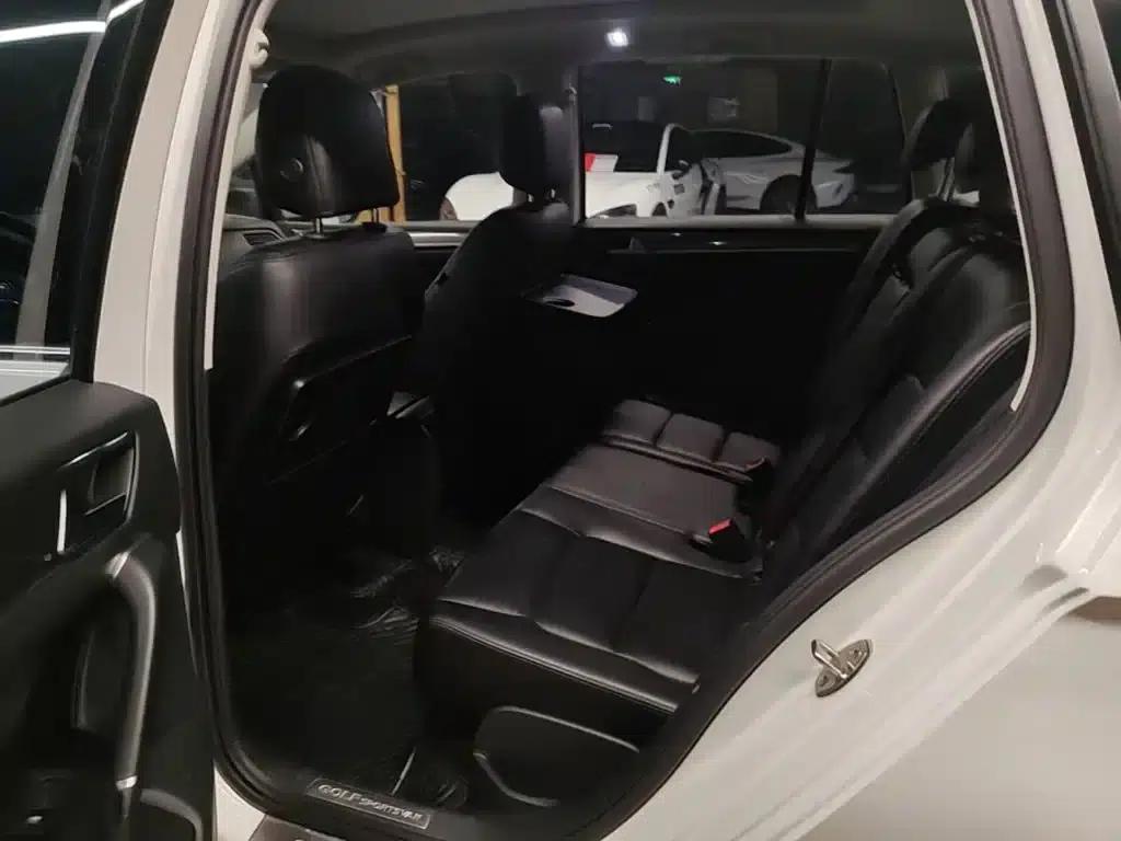 Golf Sportsvan 2016 230TSI Automatic Entry-Level Model — миниатюра 17