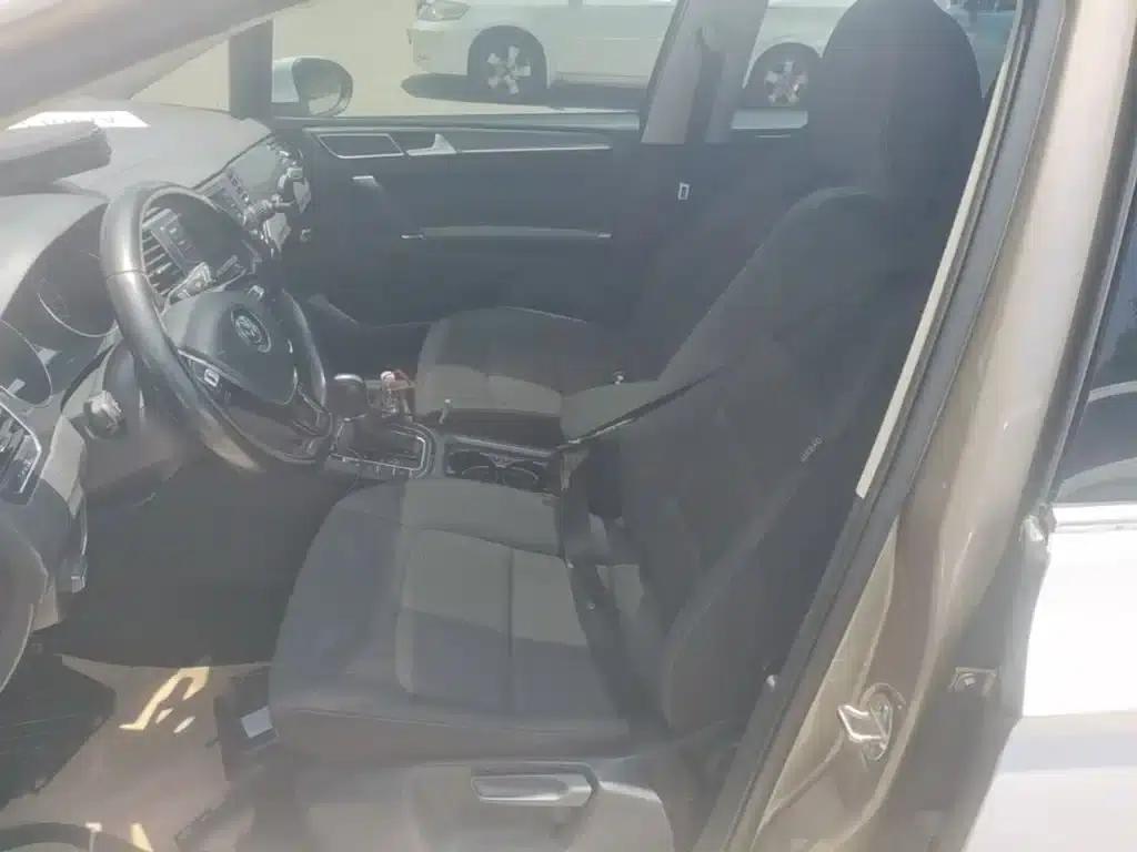 Golf Sportsvan 2016 230TSI Automatic Entry-Level Model — миниатюра 15