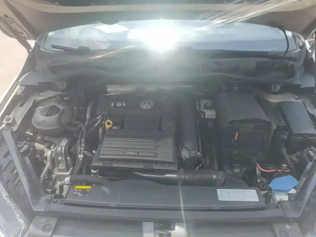 Golf Sportsvan 2016 230TSI Automatic Entry-Level Model — миниатюра 20