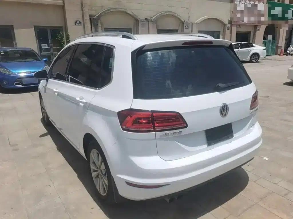 Golf Sportsvan 2016 230TSI Automatic Entry-Level Model — миниатюра 5