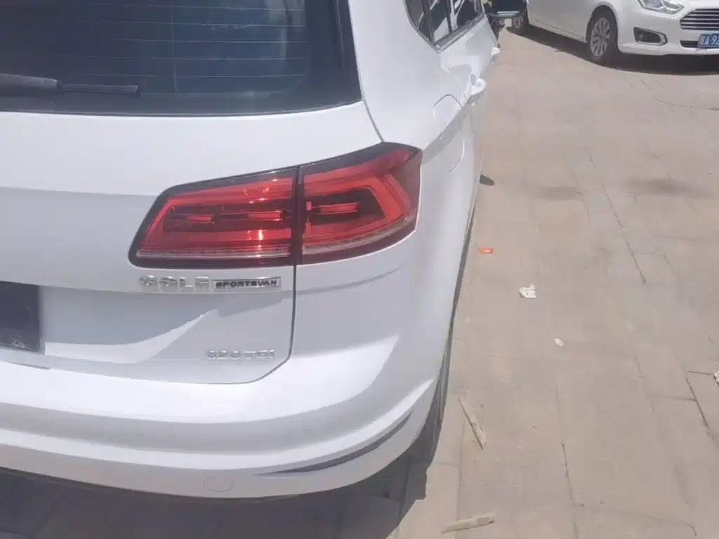 Golf Sportsvan 2016 230TSI Automatic Entry-Level Model — миниатюра 8