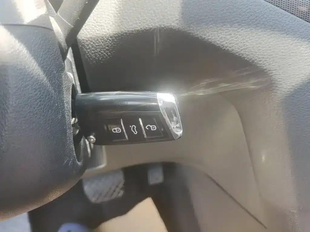 Golf Sportsvan 2016 230TSI Automatic Entry-Level Model — миниатюра 9