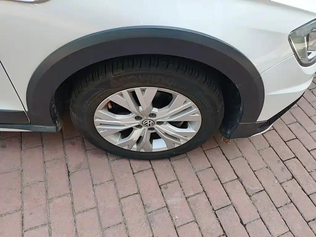 C-TREK 2018 230TSI DSG Comfort Model — миниатюра 8