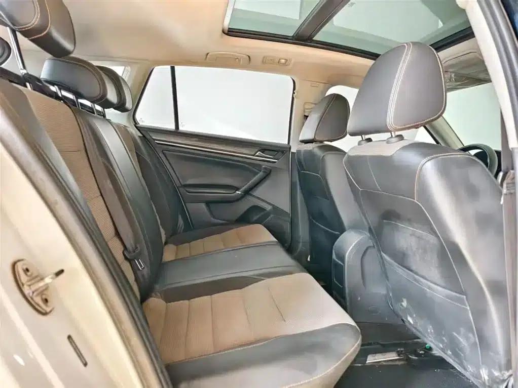 C-TREK 2017 1.6L Automatic Comfort Model — миниатюра 6