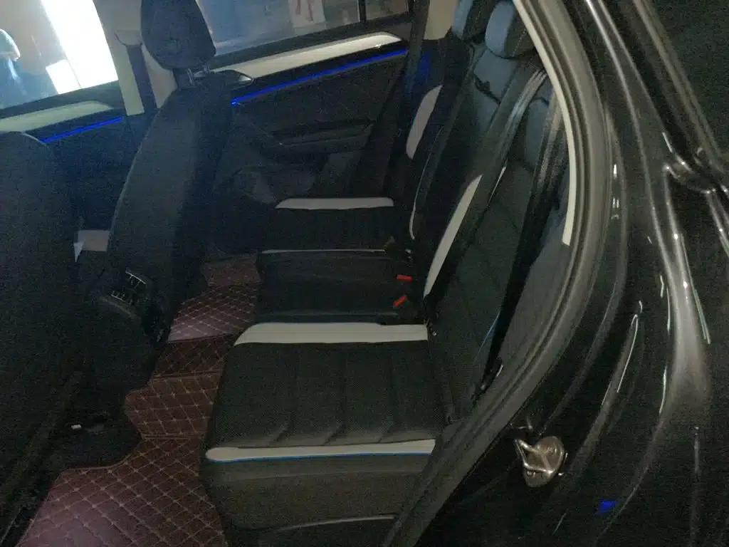 Tayron GTE 2020 1.4T Premium Edition — миниатюра 15