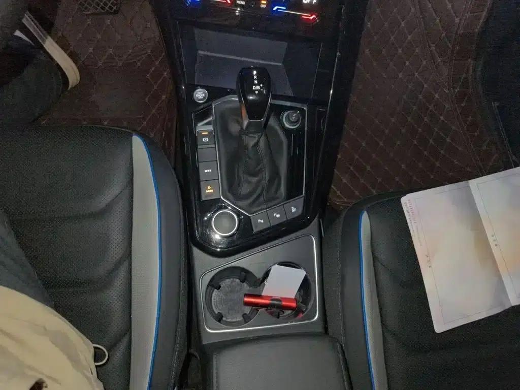 Tayron GTE 2020 1.4T Premium Edition — миниатюра 7