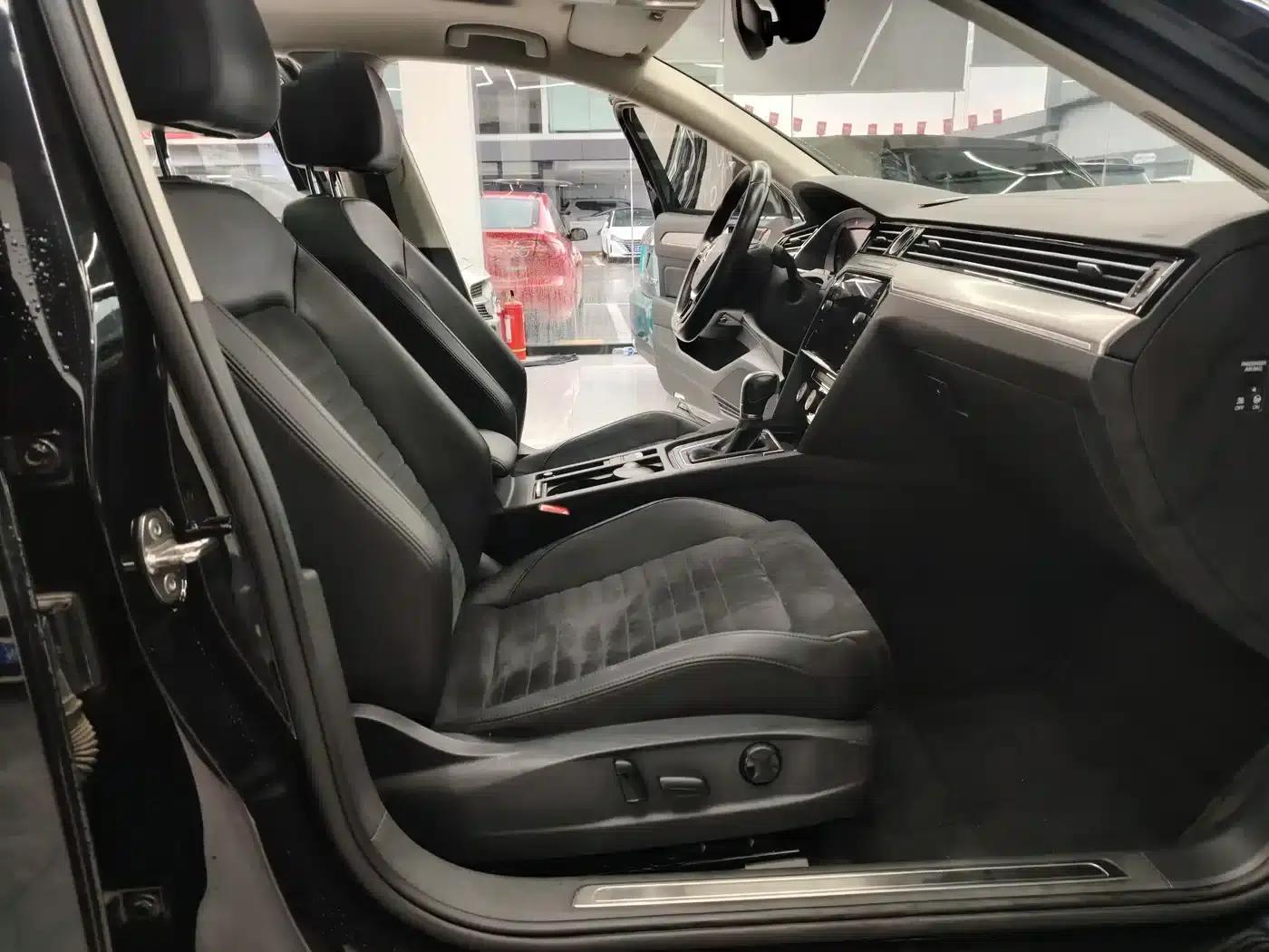 Passat Variant 2018 380TSI 2WD Comfortline — миниатюра 19