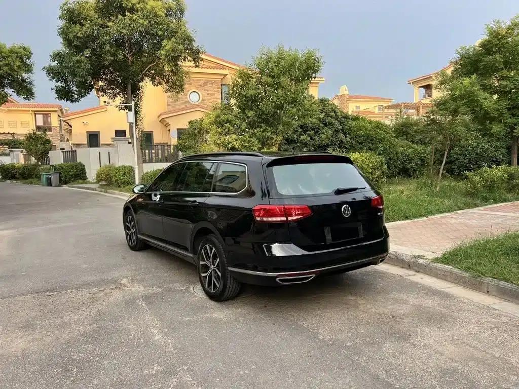 Passat Variant 2018 380TSI 2WD Comfortline — миниатюра 16