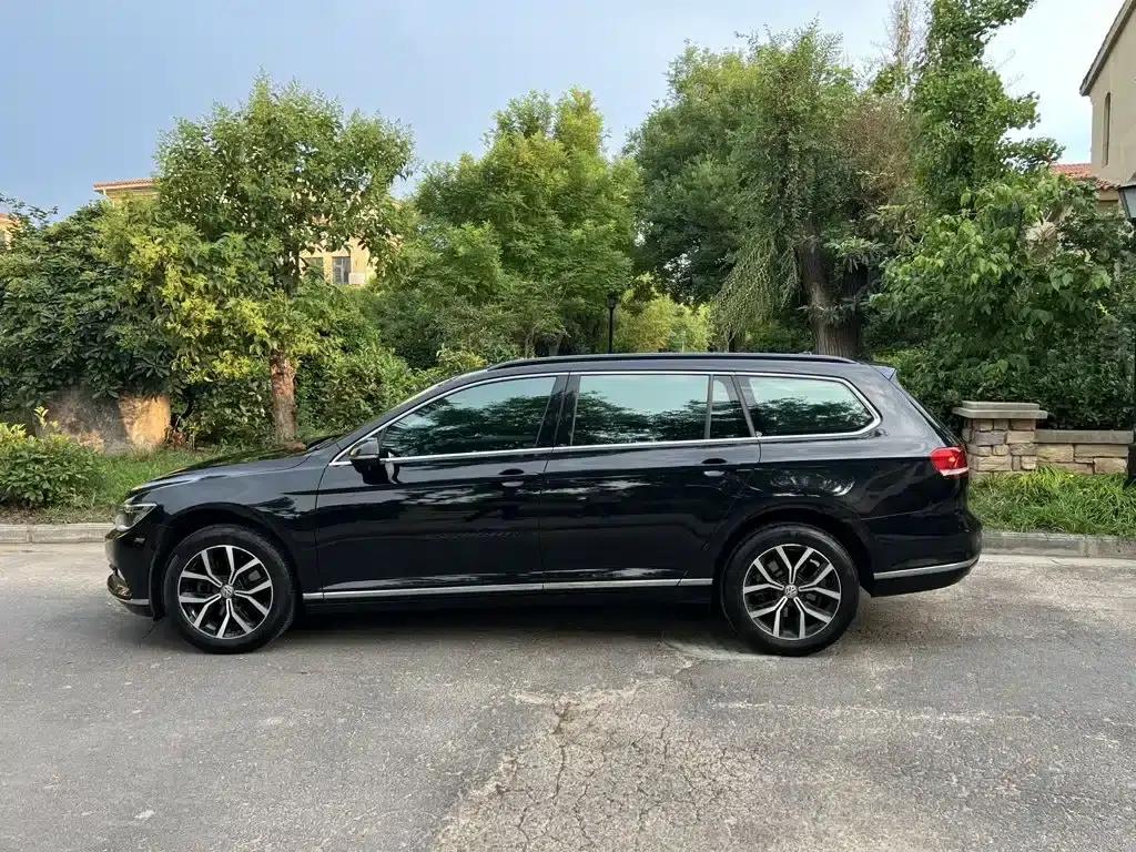 Passat Variant 2018 380TSI 2WD Comfortline — миниатюра 17