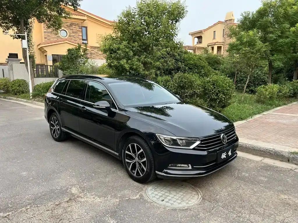 Passat Variant 2018 380TSI 2WD Comfortline — миниатюра 3
