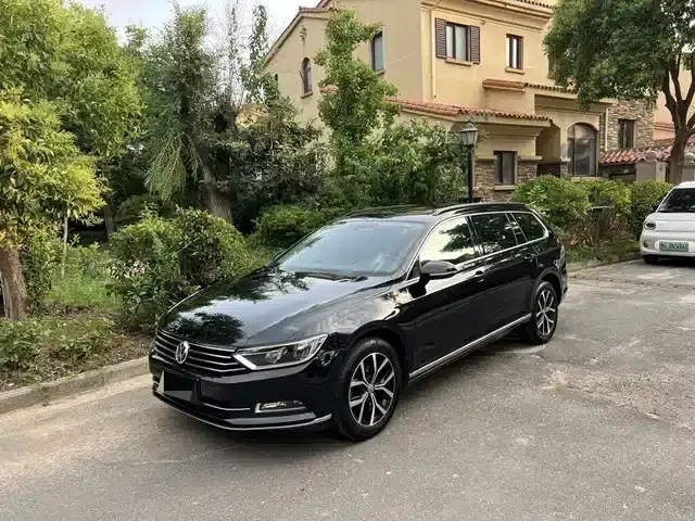 Passat Variant 2018 380TSI 2WD Comfortline