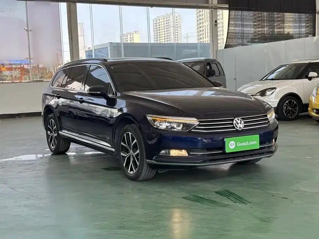 Passat Variant 2018 380TSI 2WD Comfortline — миниатюра 4