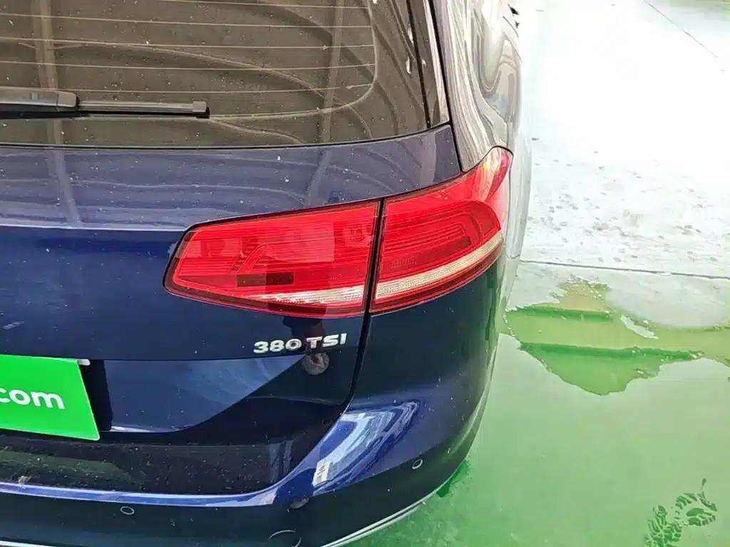 Passat Variant 2018 380TSI 2WD Comfortline — миниатюра 8