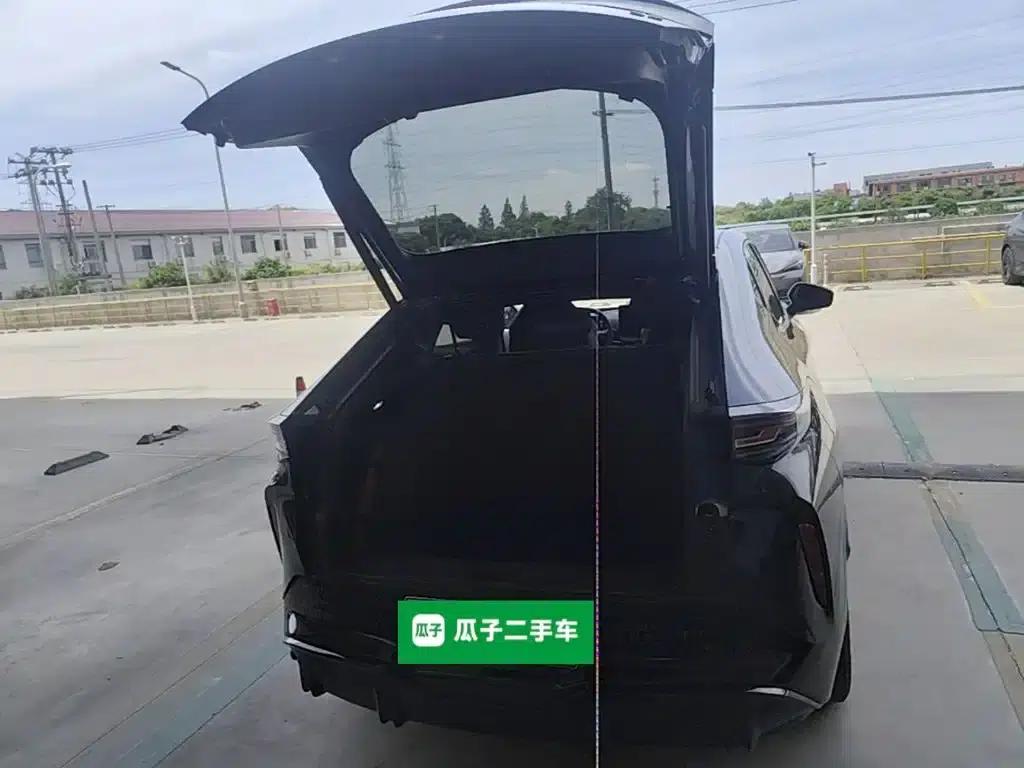 VW 06 2024 Facelift Ultra Long Range Edition — миниатюра 15