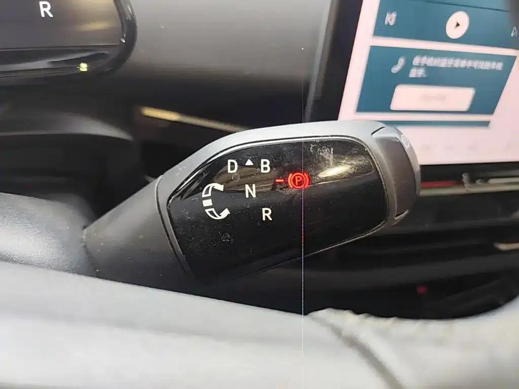 VW 06 2024 Facelift Ultra Long Range Edition — миниатюра 10