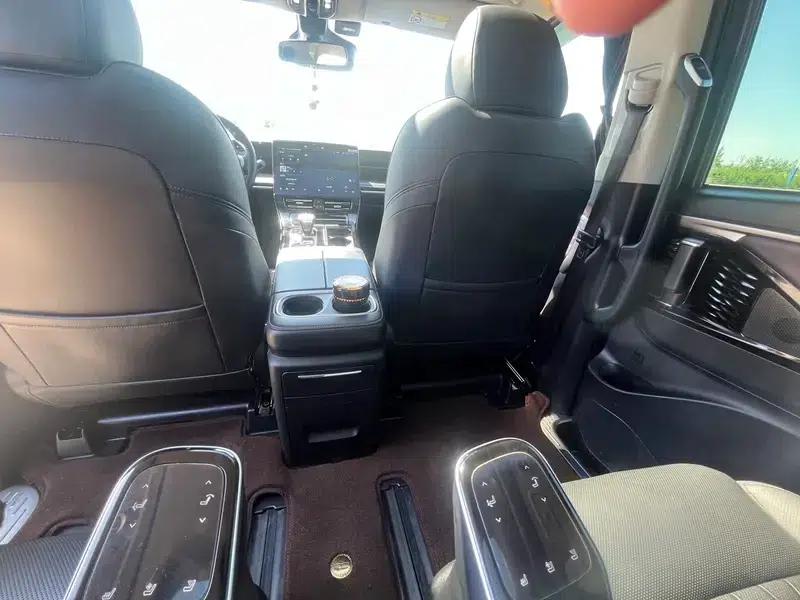 Trumpchi M8 2023 Master Series 2.0TGDI Supreme Edition — миниатюра 9