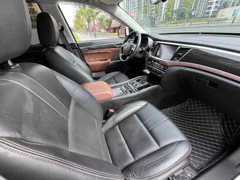 Trumpchi GS8 2017 320T 2WD Premium Edition 7-Seater — миниатюра 7