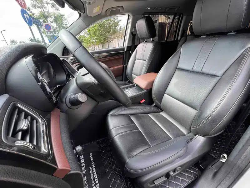 Trumpchi GS8 2017 320T 2WD Premium Edition 7-Seater — миниатюра 8