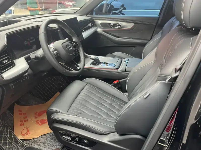 Trumpchi GS8 2022 Dual Engine Series 2.0TM Hybrid 2WD Premium Edition 7-Seater — миниатюра 18
