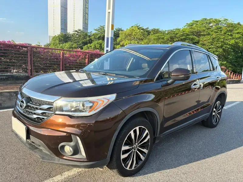 Trumpchi GS4 2016 235T G-DCT Luxury Edition — миниатюра 1