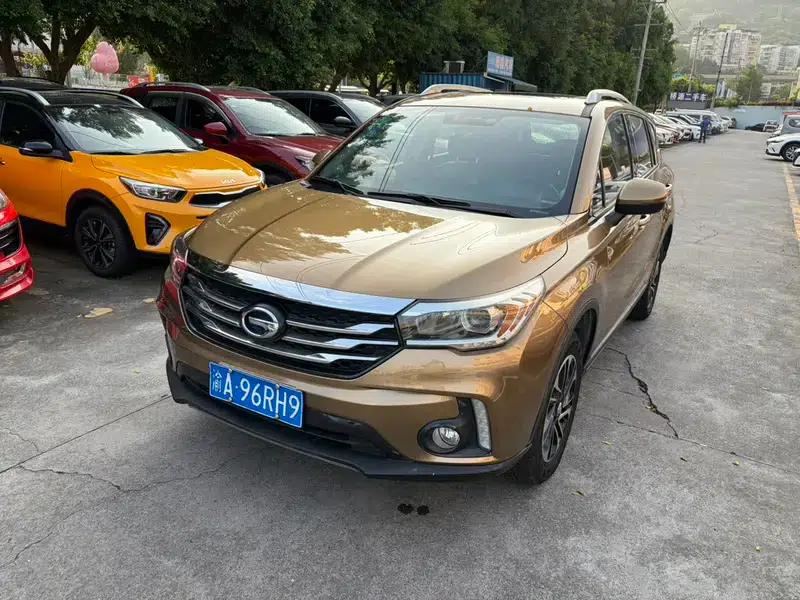 Trumpchi GS4 2016 235T G-DCT Elite Edition — миниатюра 1
