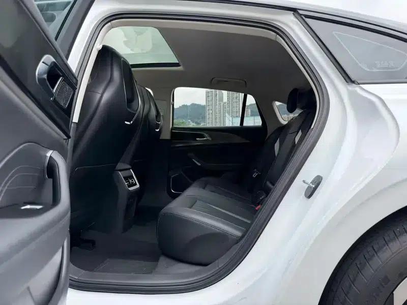 Hongqi H6 2023 2.0T Premium Edition — миниатюра 16