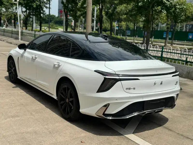 Hongqi H6 2023 2.0T Premium Edition — миниатюра 4
