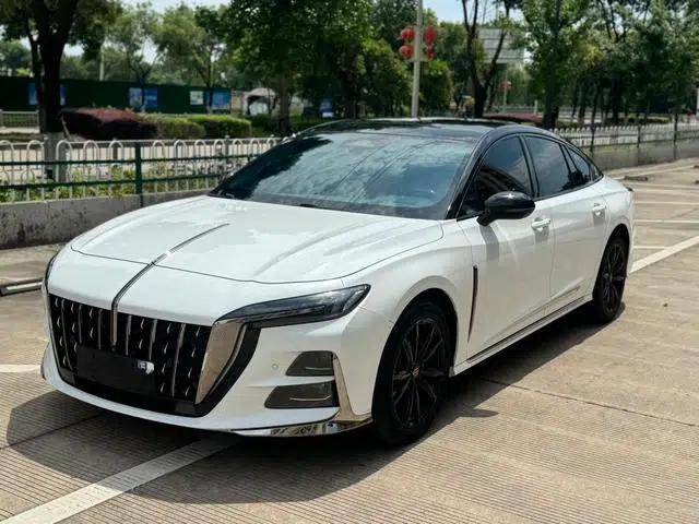 Hongqi H6 2023 2.0T Premium Edition