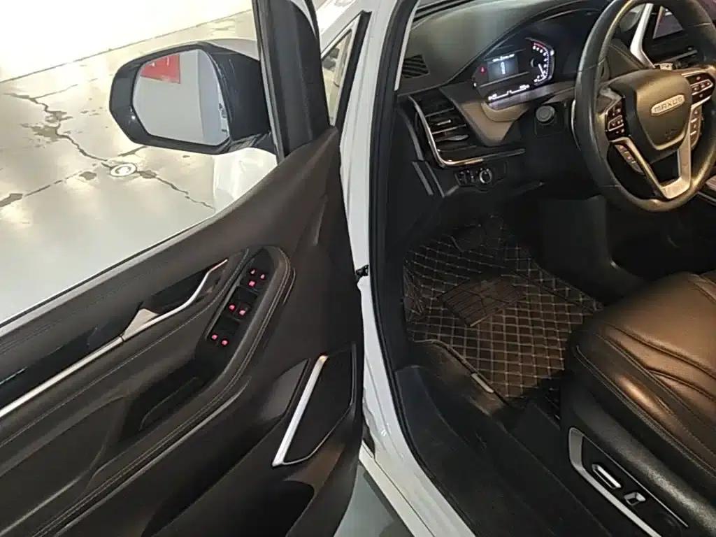 Maxus G20 2021 Facelift PLUS 2.0T Gasoline Automatic Luxury Edition — миниатюра 16