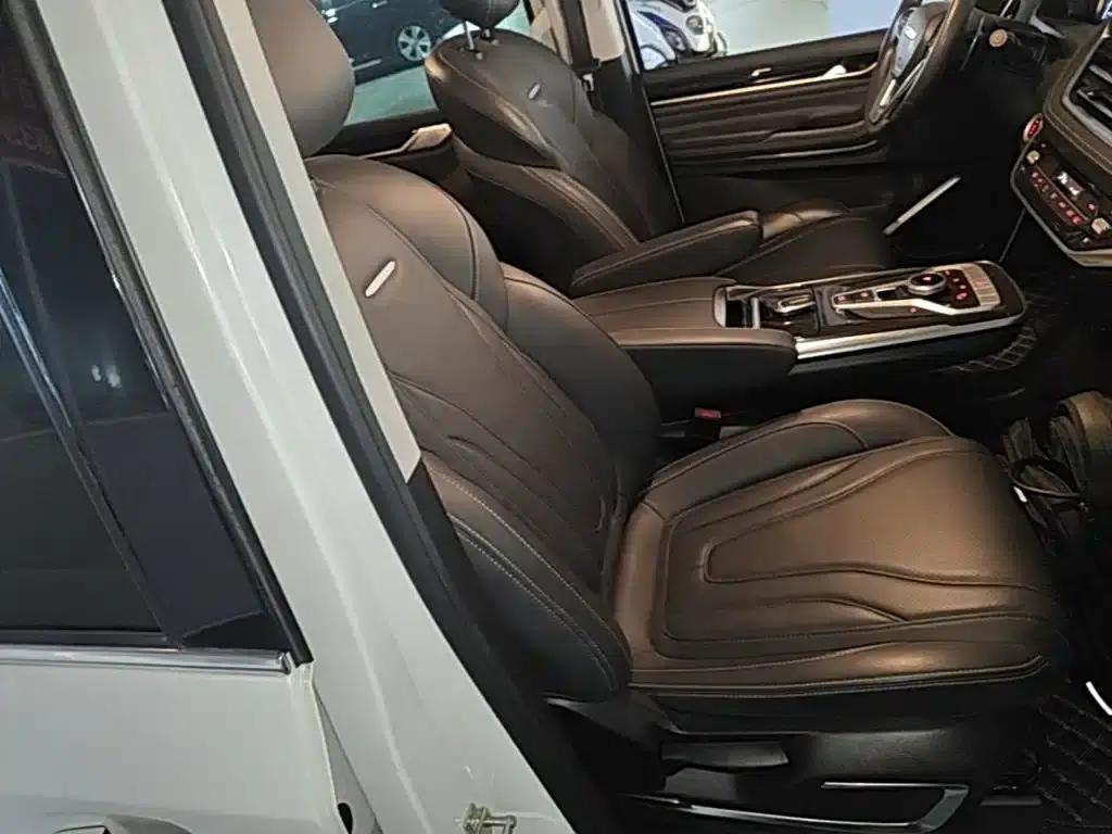 Maxus G20 2021 Facelift PLUS 2.0T Gasoline Automatic Luxury Edition — миниатюра 25