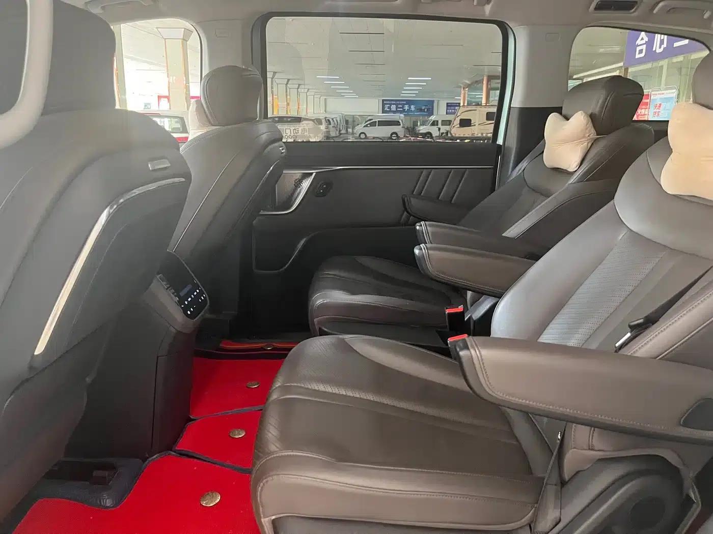 Everyone 7 2024 Model 605km High-Altitude Extended Range Version 7-Seater — миниатюра 4