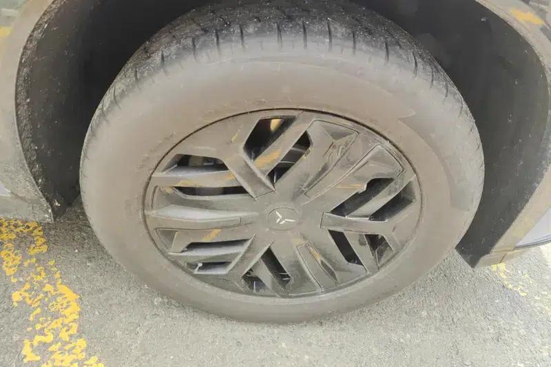 Hongqi Tiangong 08 2025 730 Max Rear-Wheel Drive Edition — миниатюра 6
