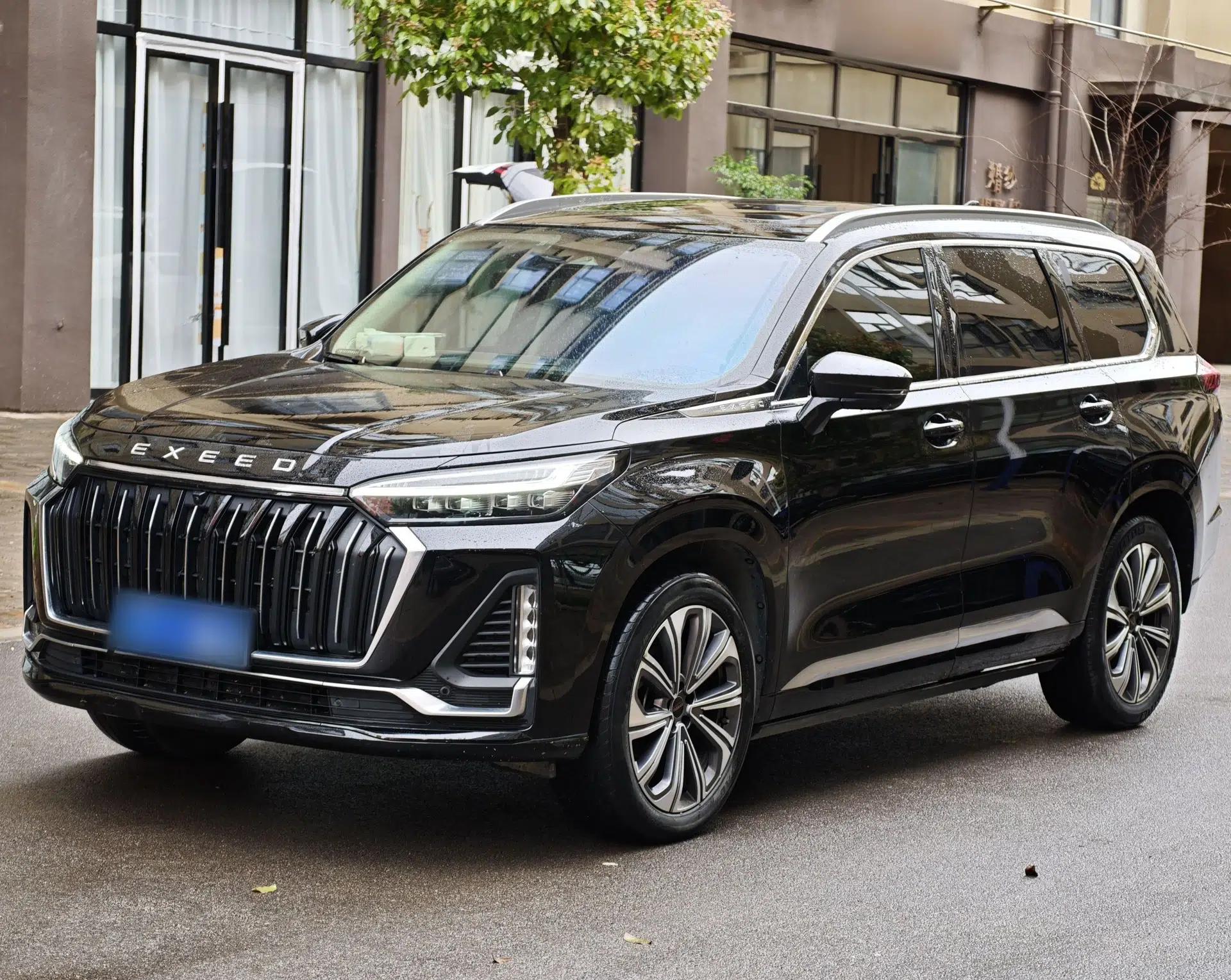 EXEED Lanyue 2023 400T Four-Wheel Drive StarRui Edition 7 Seats — миниатюра 1