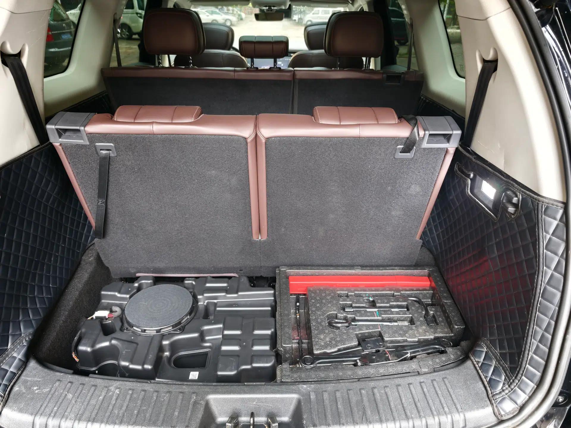 EXEED Lanyue 2023 400T Four-Wheel Drive StarRui Edition 7 Seats — миниатюра 12
