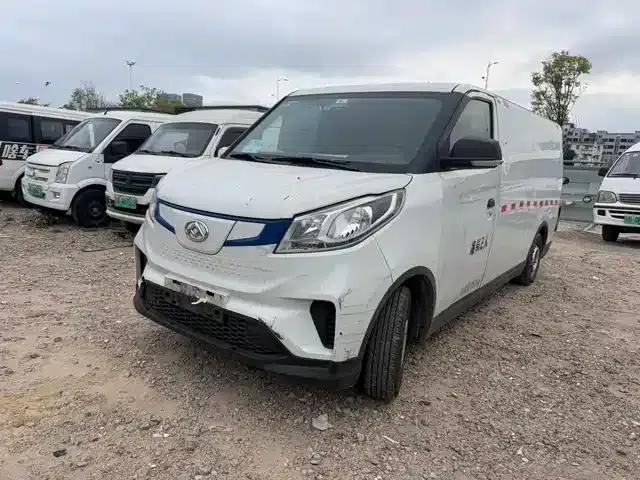 Maxus EV30 2019 Urban Logistics Vehicle Intelligent Connected Edition Long Wheelbase SAIC Times 52.5kWh