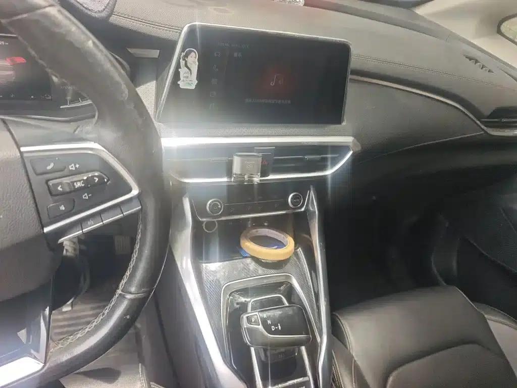 SAIC MAXUS EUNIQ 5 2020 1.3T PLUG IN Elite Edition — миниатюра 6