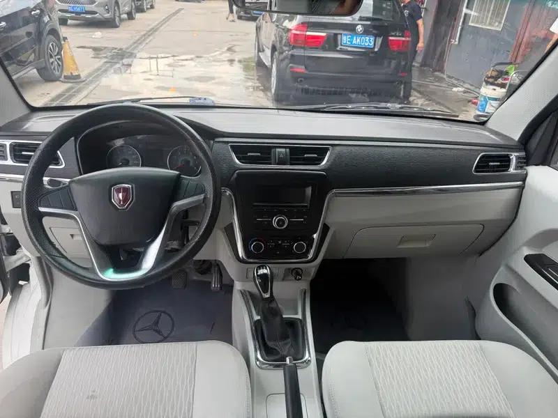 New Hiace X30L 2018 1.5L Van Business Edition DLCG14 — миниатюра 7