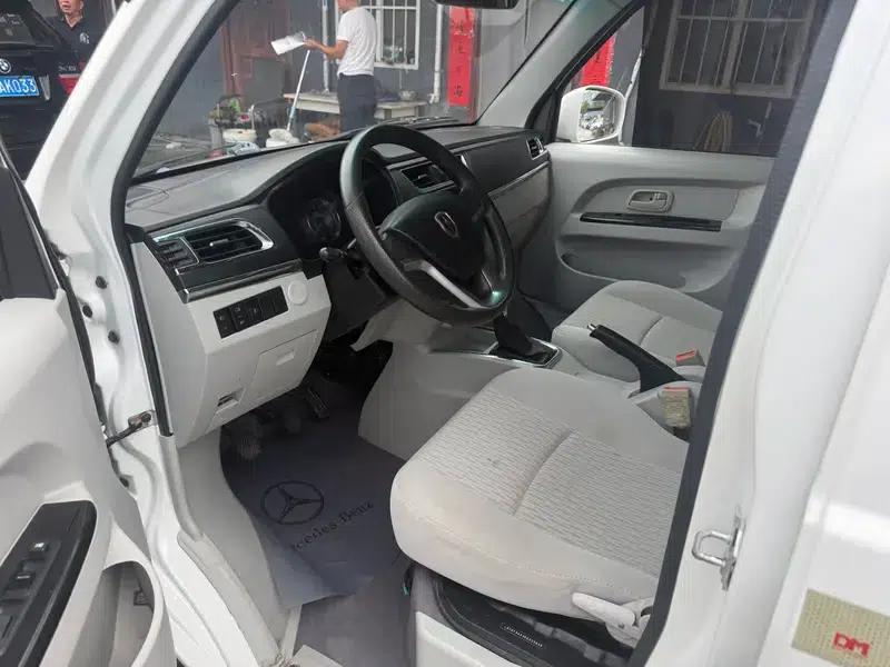New Hiace X30L 2018 1.5L Van Business Edition DLCG14 — миниатюра 8
