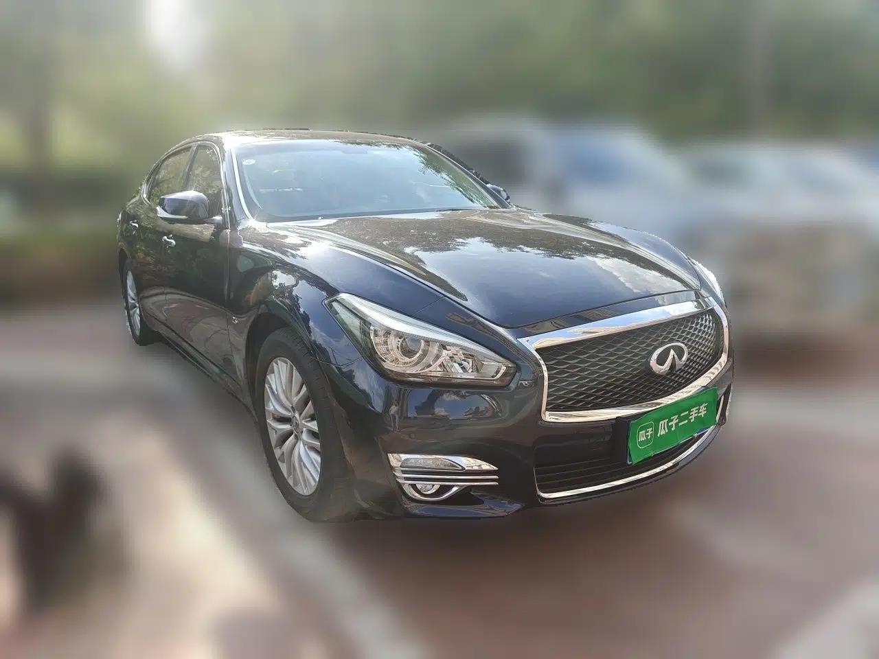 Infiniti Q70 2017 Q70L 2.5L Enjoyment Edition — миниатюра 3