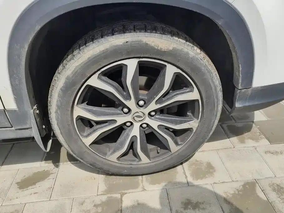 Jingyi X5 2017 Enjoy Series 1.5T CVT Premium Edition — миниатюра 6