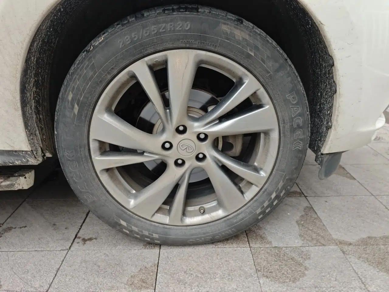 Infiniti QX60 2014 3.5L Four-Wheel Drive All-Terrain Version — миниатюра 8