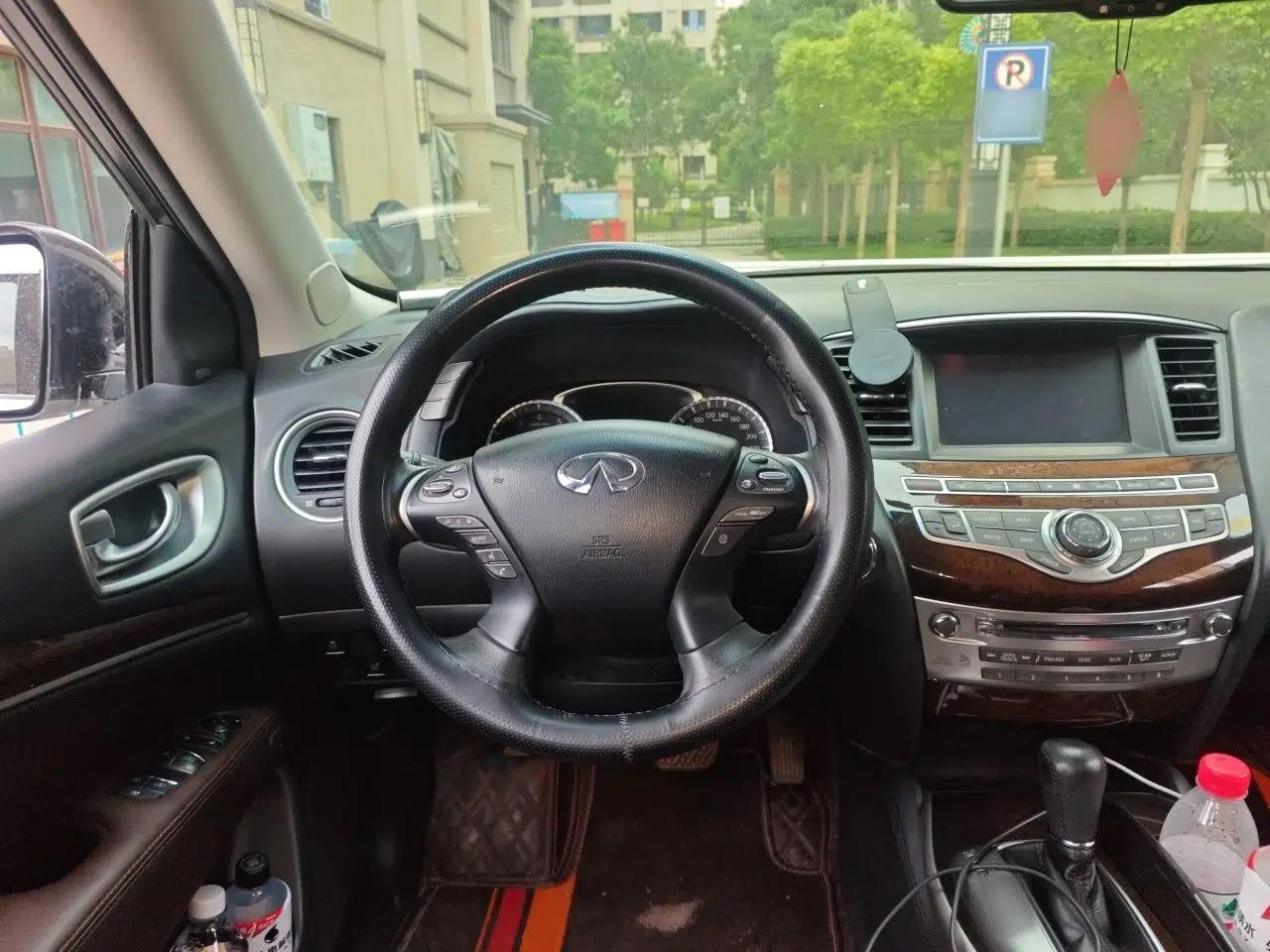 Infiniti QX60 2014 3.5L Four-Wheel Drive All-Terrain Version — миниатюра 10