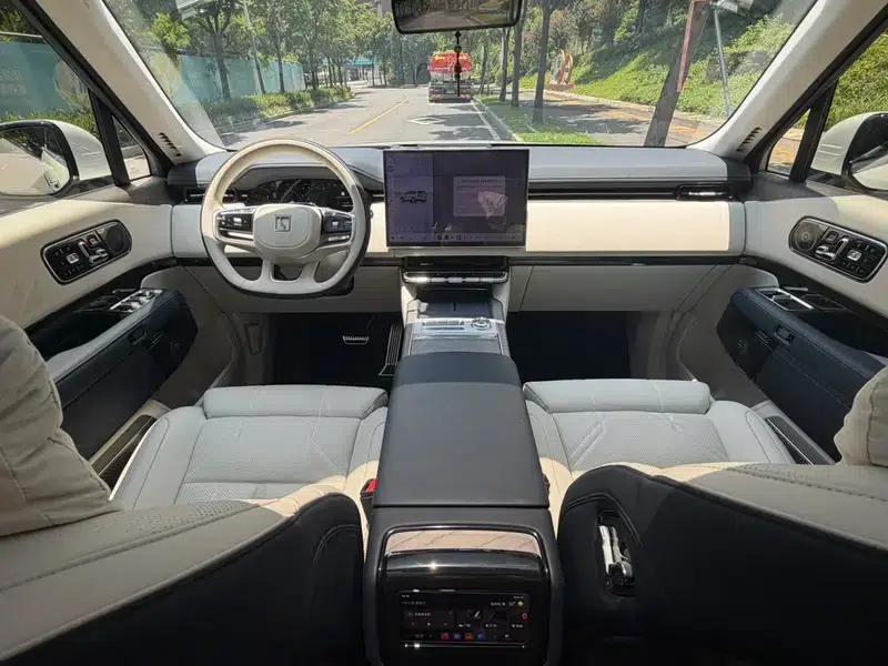 ZEEKR 9X 2025 Ultra Edition 55kWh Six-Seat — миниатюра 14