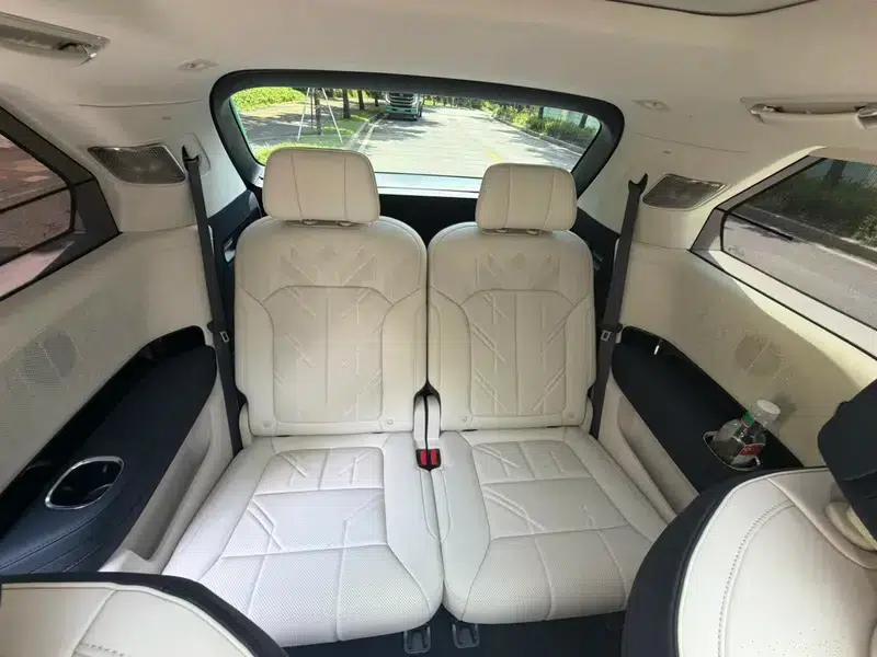 ZEEKR 9X 2025 Ultra Edition 55kWh Six-Seat — миниатюра 18