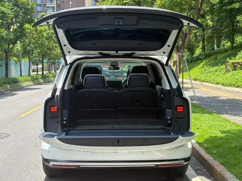 ZEEKR 9X 2025 Ultra Edition 55kWh Six-Seat — миниатюра 20