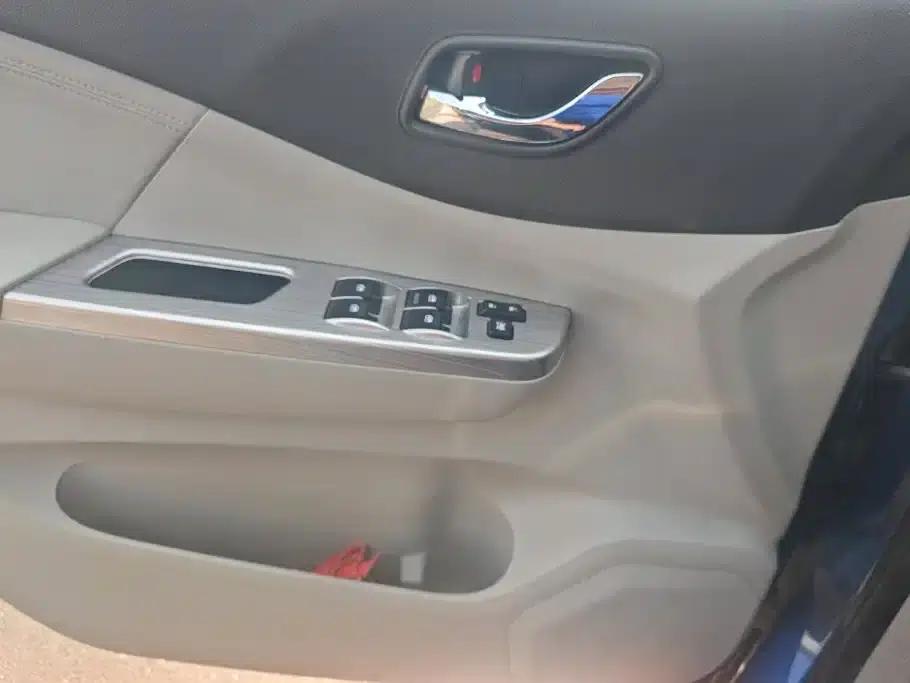 Fengxing S500 2016 Model 1.6L Manual Deluxe — миниатюра 7
