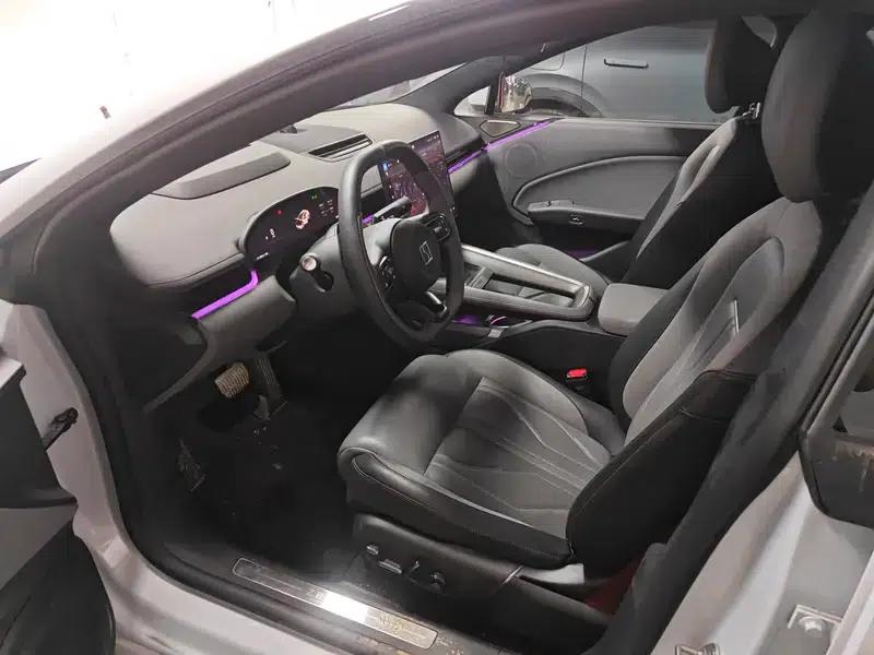 ZEEKR 007GT 2025 Long Range Rear-Wheel Drive Intelligent Driving Edition 100kWh — миниатюра 23