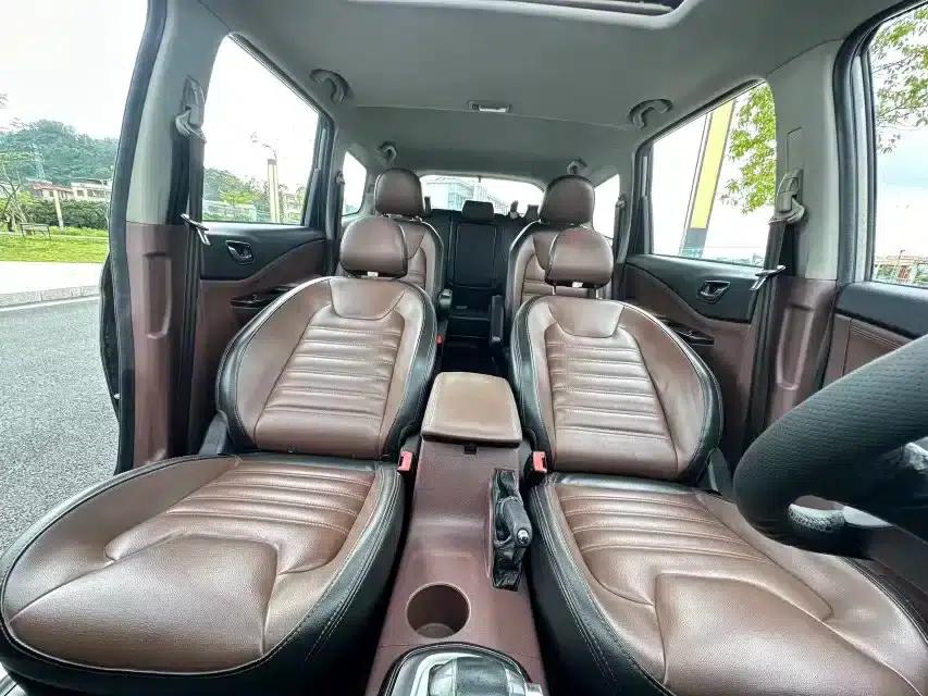 Fengxing SX6 2016 1.6L CVT Luxury Edition — миниатюра 11