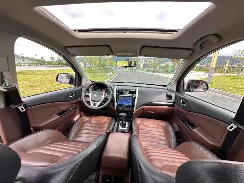 Fengxing SX6 2016 1.6L CVT Luxury Edition — миниатюра 12