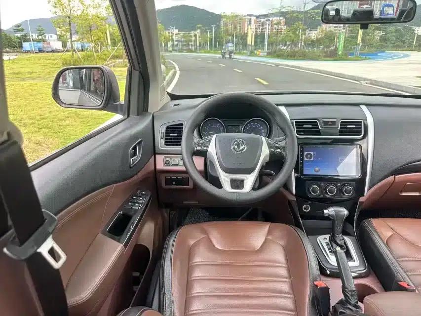 Fengxing SX6 2016 1.6L CVT Luxury Edition — миниатюра 16